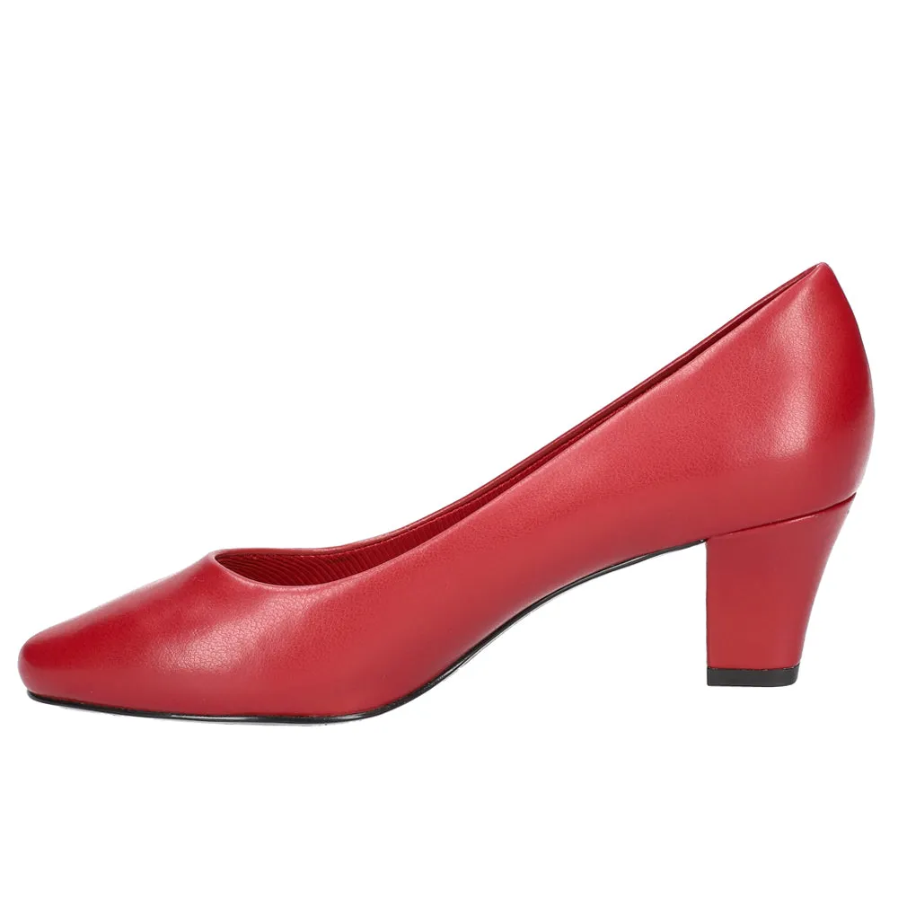 Ballari Round Toe Block Heel Pumps