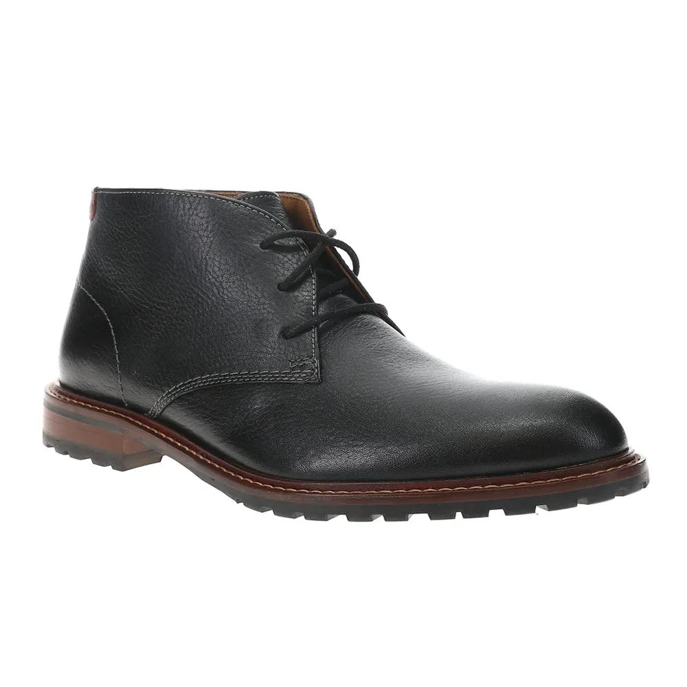 Boswell Round Toe Chukka Boots