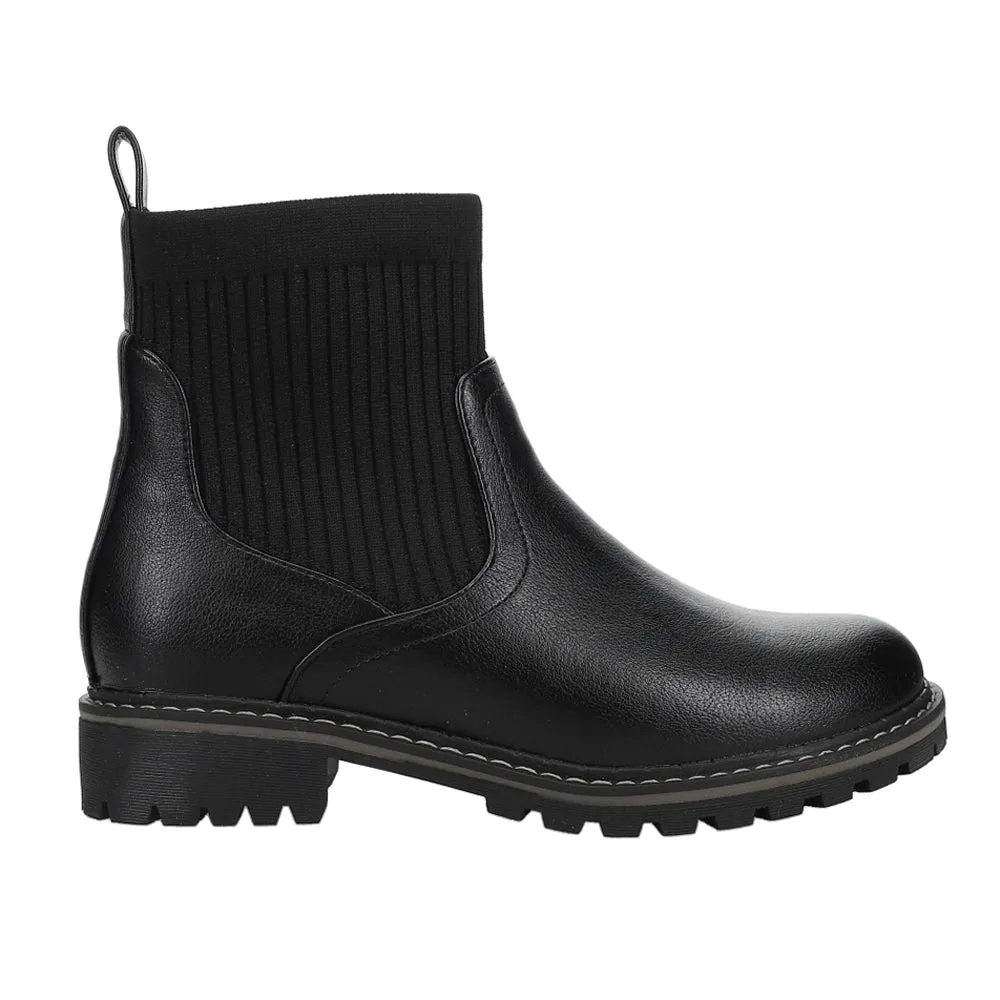 Cabin Fever Round Toe Chelsea Pull On Boots