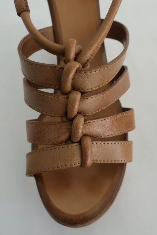 Chloe Platform Wedge Sandals Tan Leather Size 40 Slingback Heel