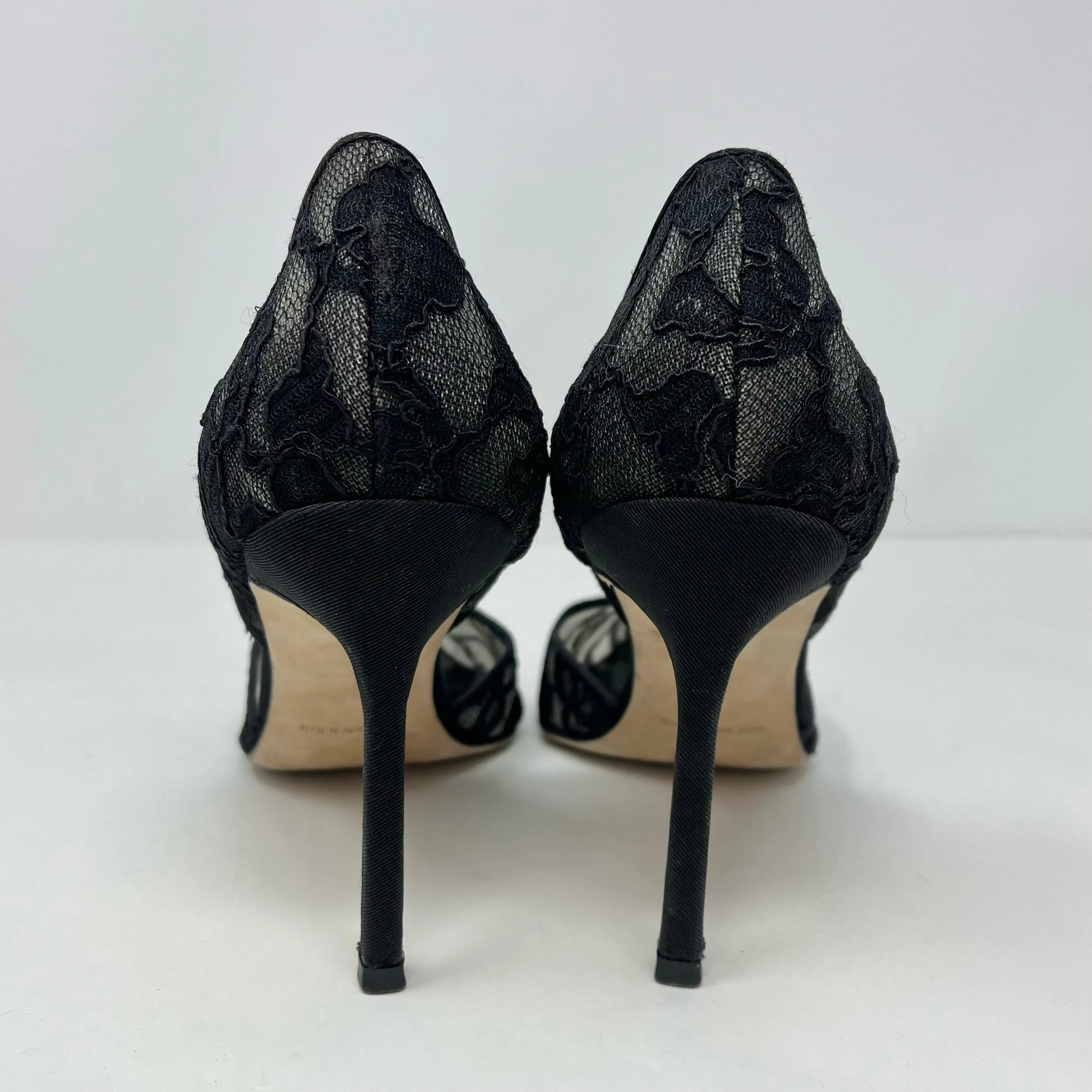 Manolo Blahnik Pumps